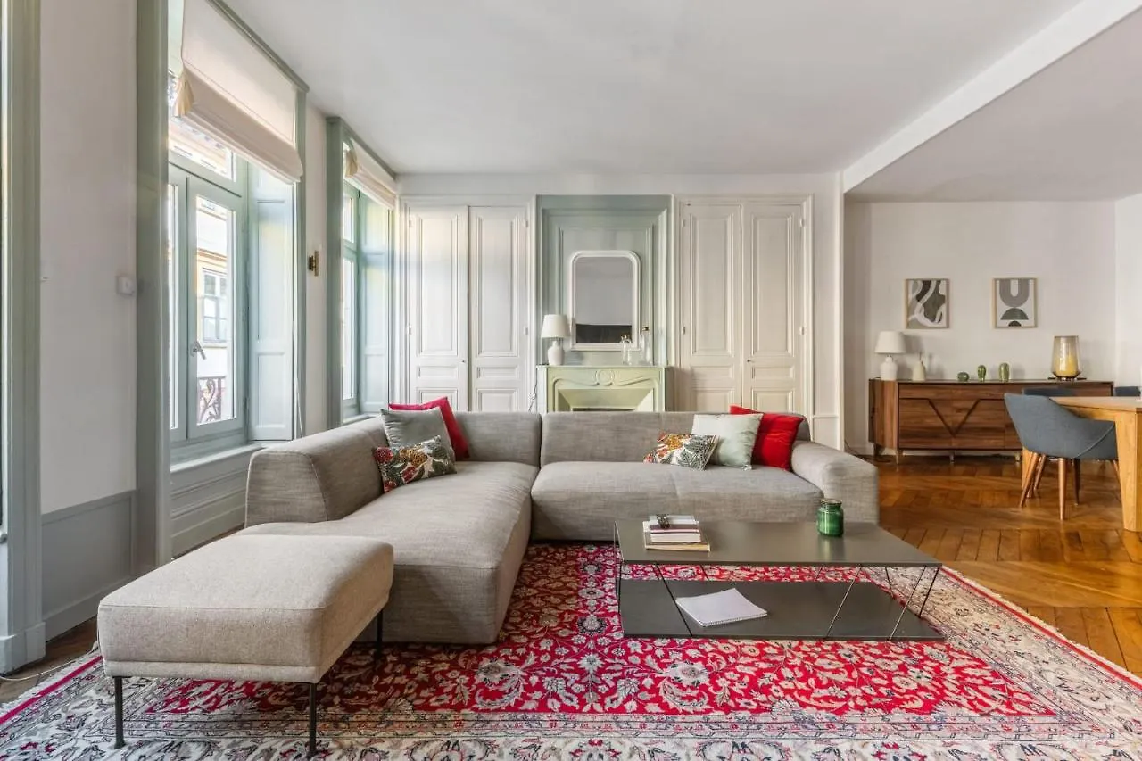 Apartment Appartement Mercier - Welkeys Lyon France